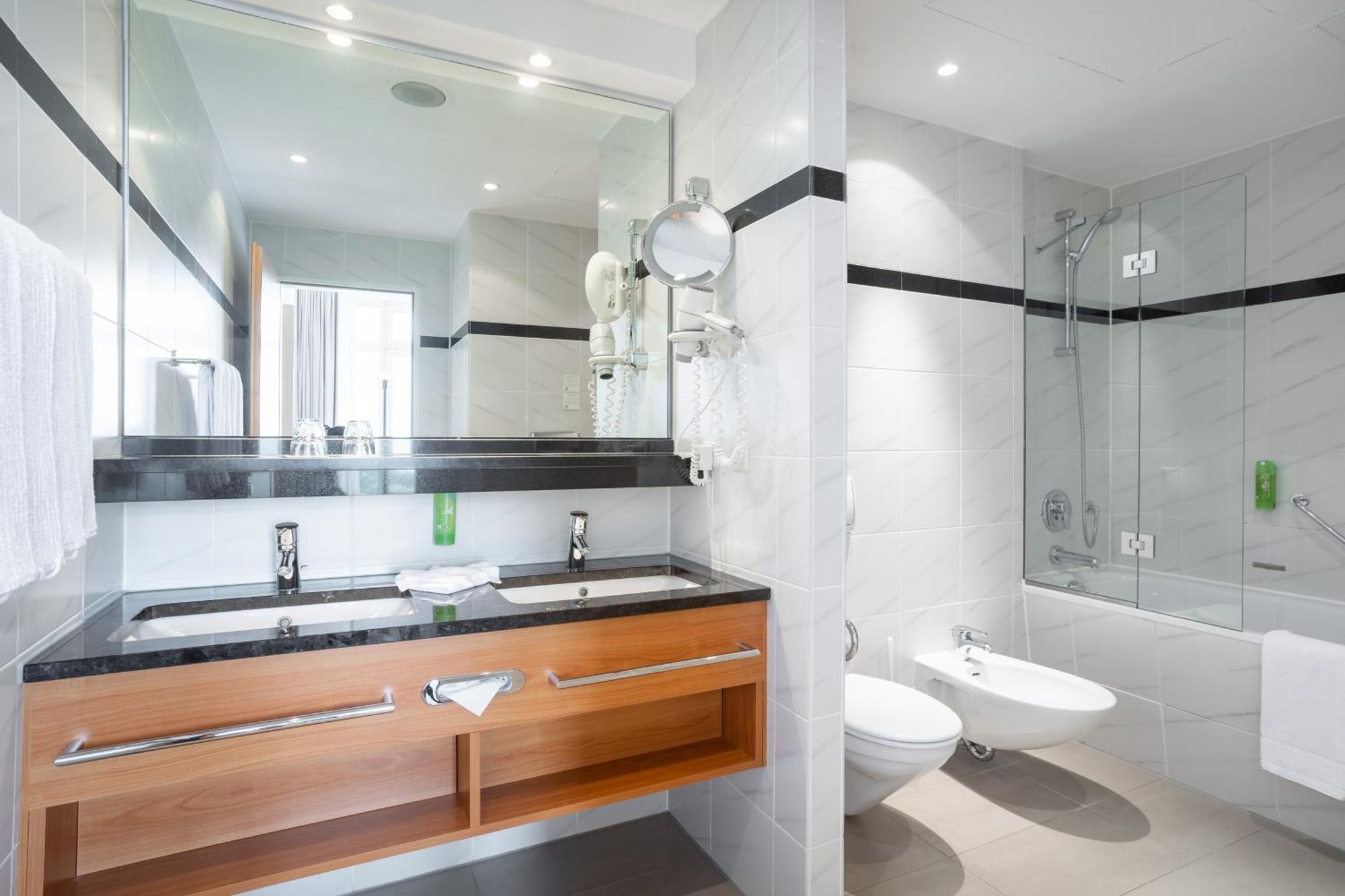 Hi Hotel International Hambourg Extérieur photo